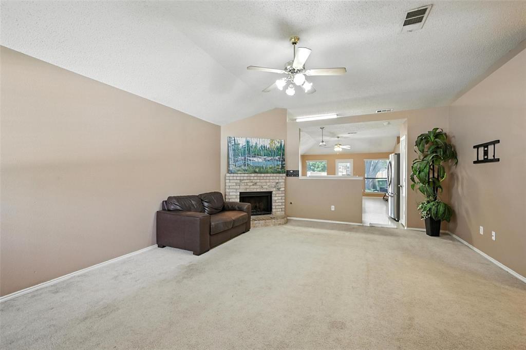 1716 Creekpoint Drive