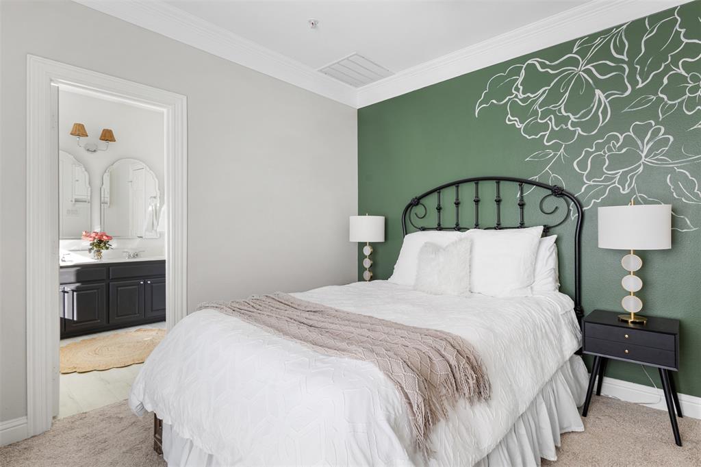 Versaille Condo - Residential Lease