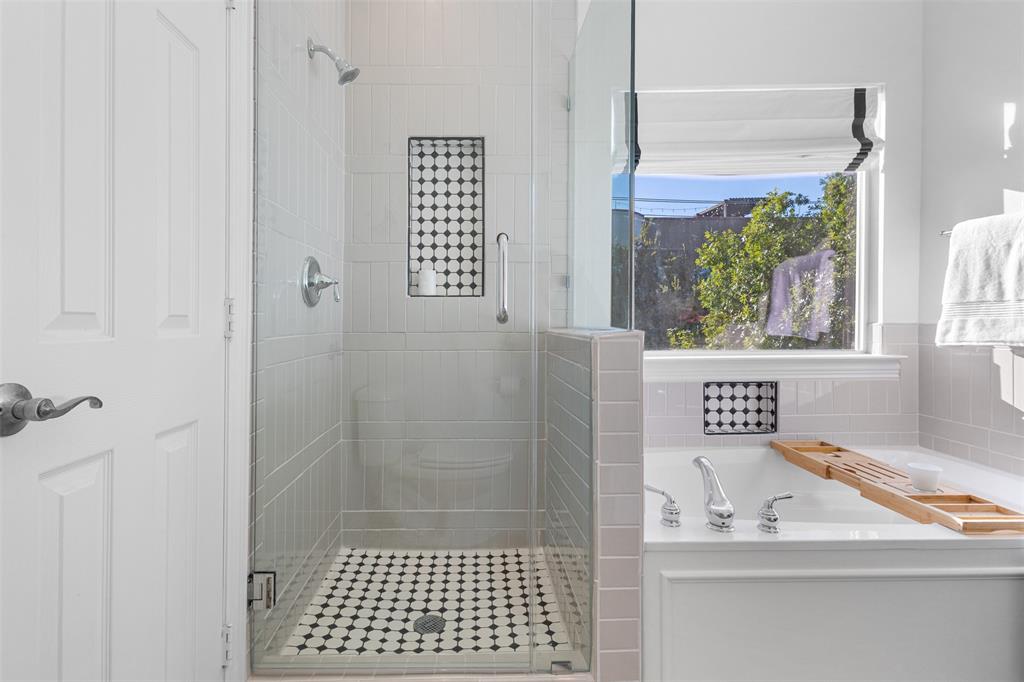 Versaille Condo - Residential Lease