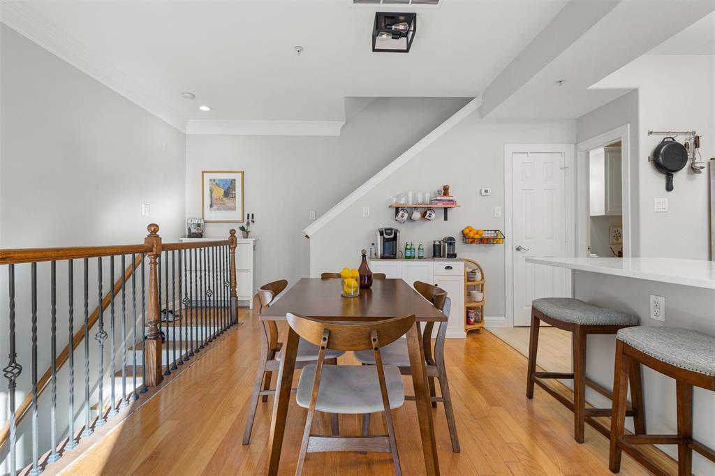 Versaille Condo - Residential Lease