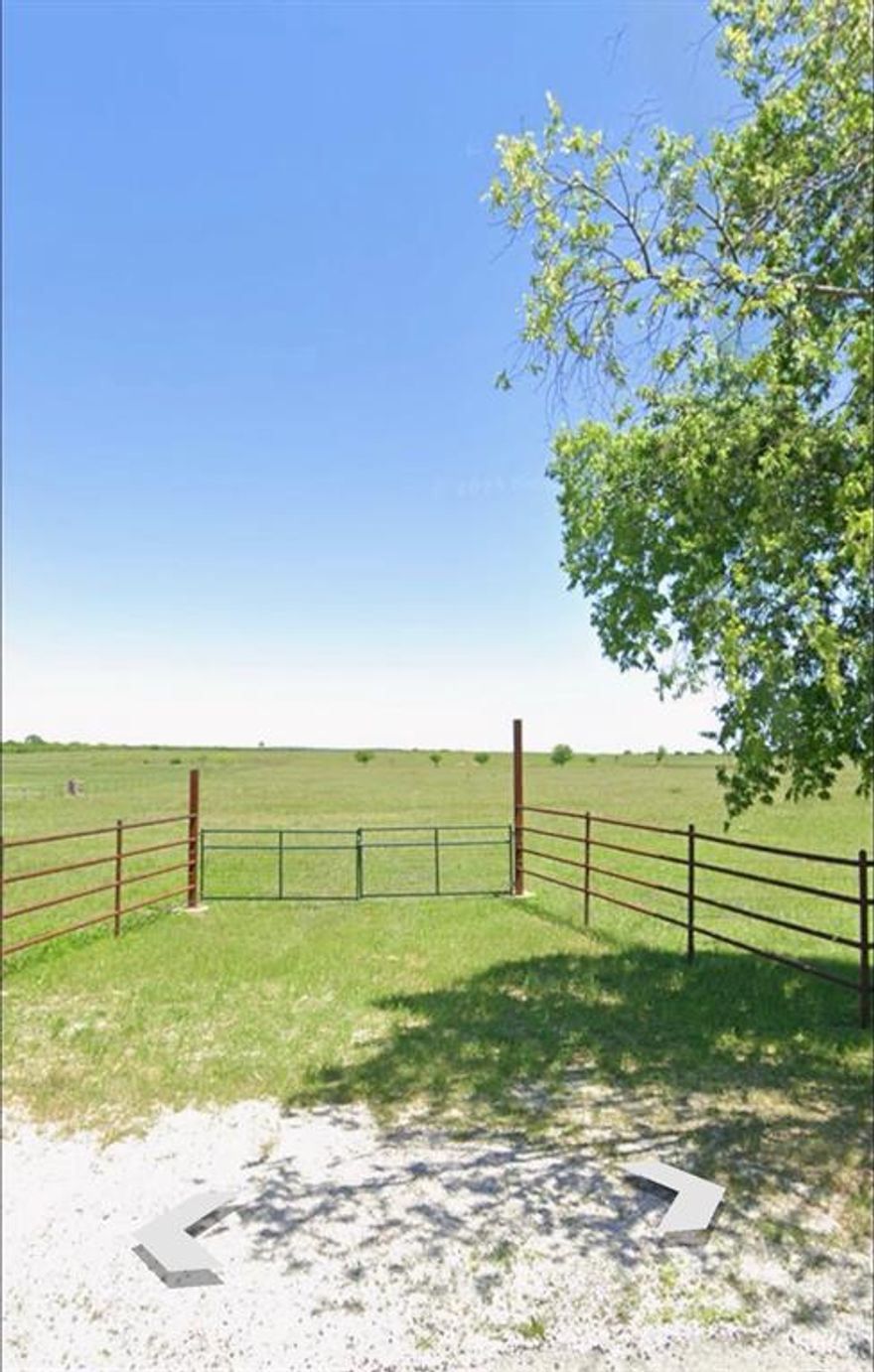This land is 15.8 acres. Beautiful land in Sanger. This land is awaiting your dream home, a builders development, or a wonderful piece of property for farm and ranch that will offer an AG exemption. Perfect location, you will want to grab this while you can.

**BUYER AND BUYERS AGENT TO VERIFY ALL THINGS DEEMED IN THIS LISTING.**

**THE ACTUAL ADDRESS IS 3081 MELTON, SANGER, TX **