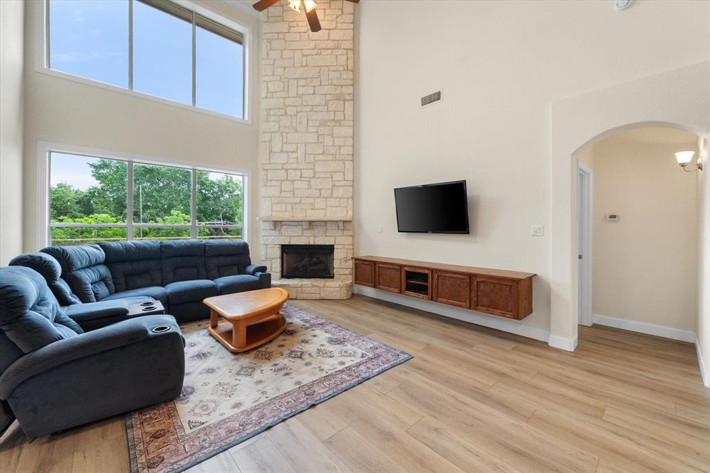 4421 Don Drive