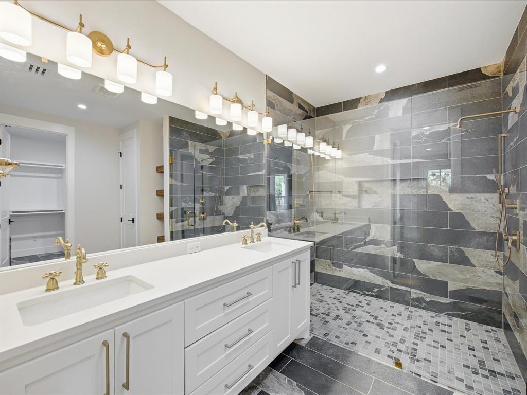 20 acs out of T&P RR - Farm