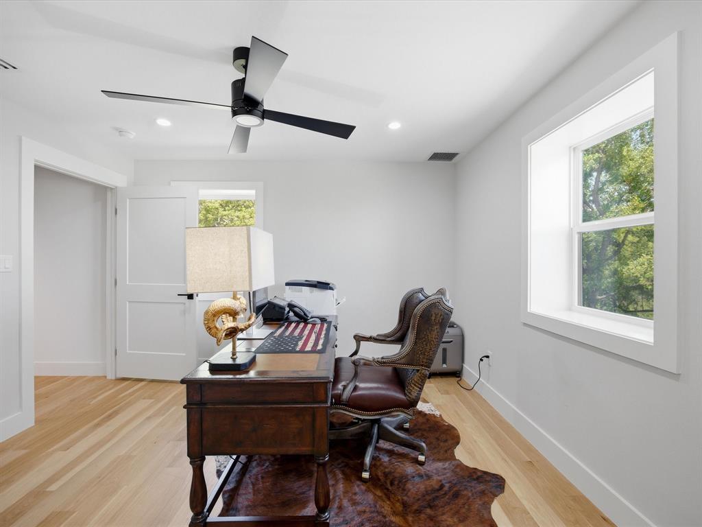 20 acs out of T&P RR - Farm