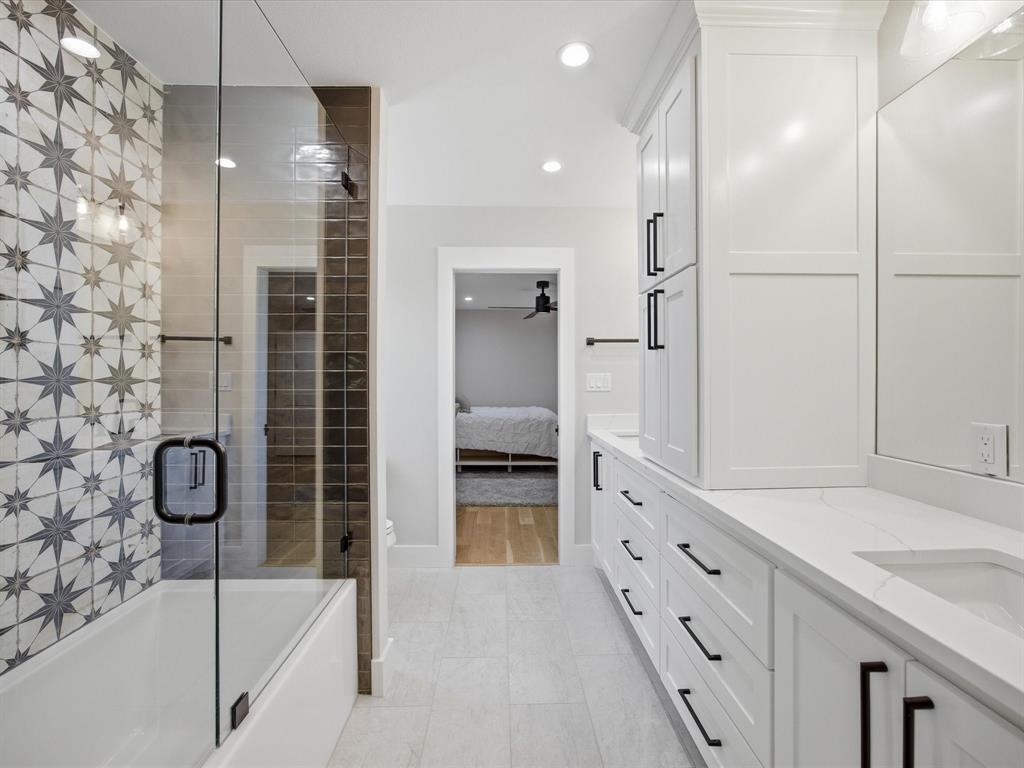 20 acs out of T&P RR - Farm