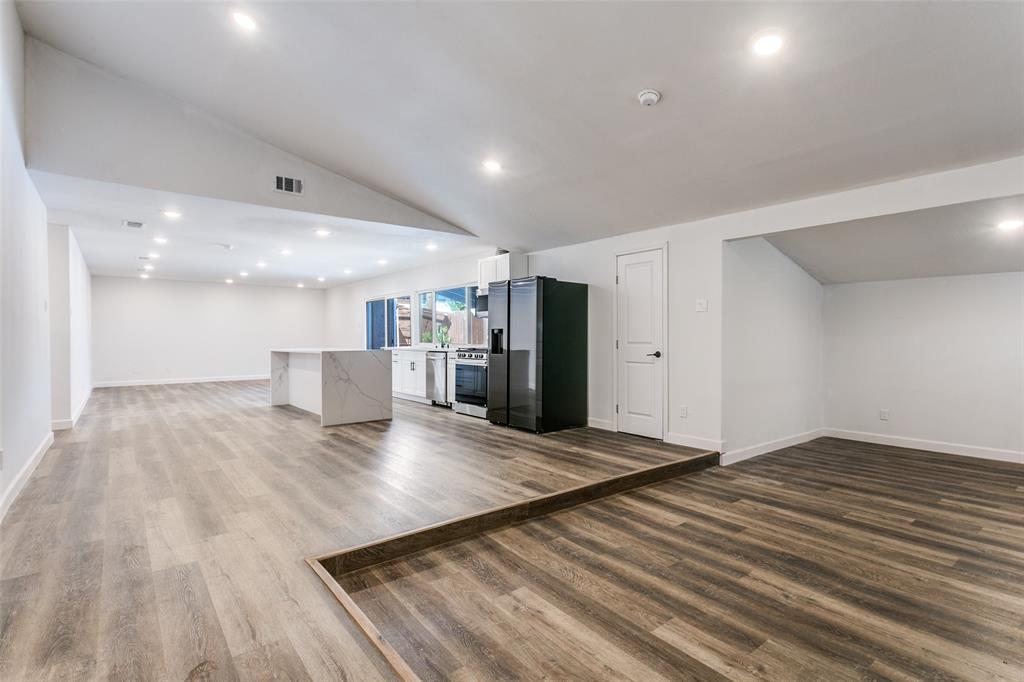 1535 Carnation Drive