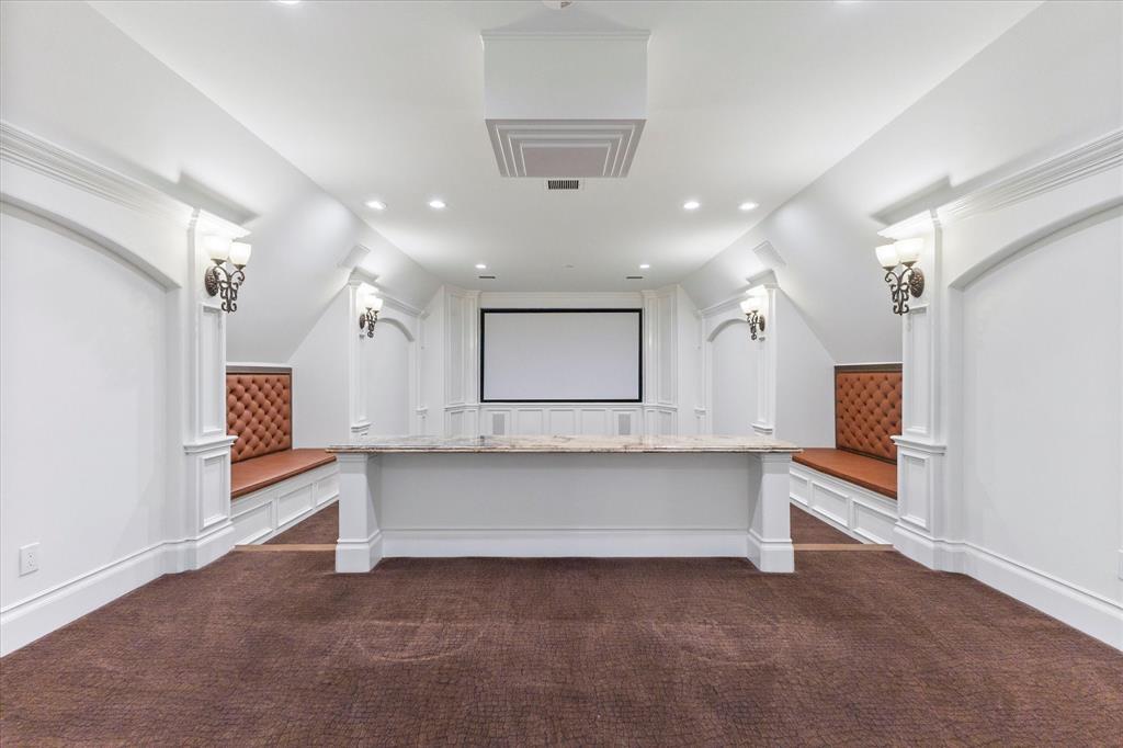 Hilltop Estate - Residential