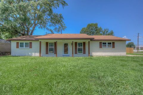 9020 Avalon Drive Shreveport LA 71118