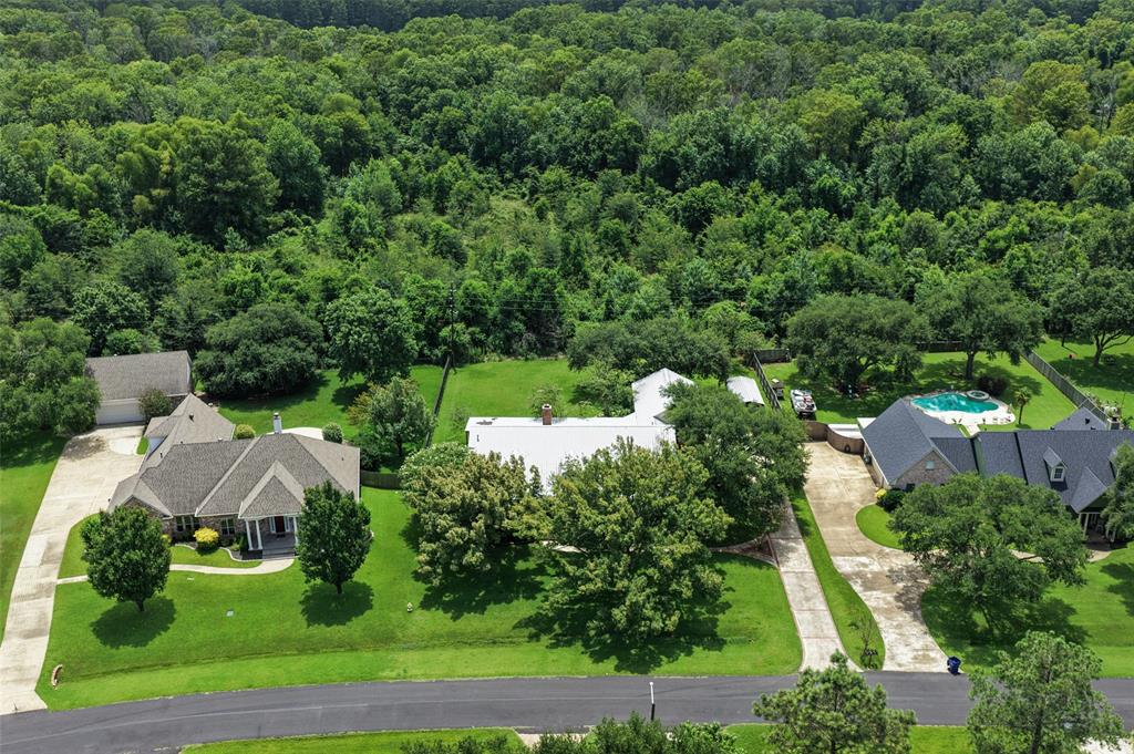 340 Hunters Hollow Drive
