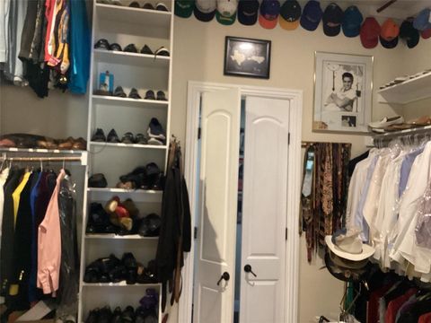 Tiny photo for 448 Breezeway Court, Cedar Hill, TX 75104 (MLS # 21101705)