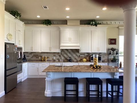 Tiny photo for 448 Breezeway Court, Cedar Hill, TX 75104 (MLS # 21101705)