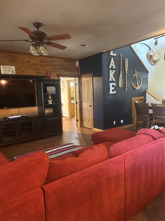 Oak Point Ph Three - Residential