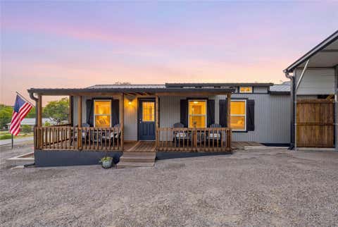 Photo of 427 County Road 1743, Clifton, TX 76634 (MLS # 21361588)