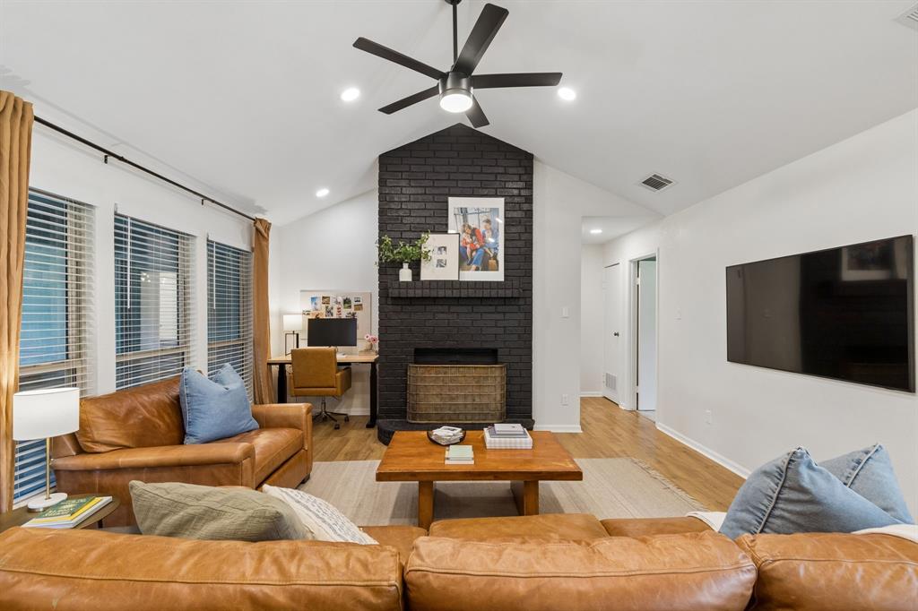 425 Kirkwood Drive