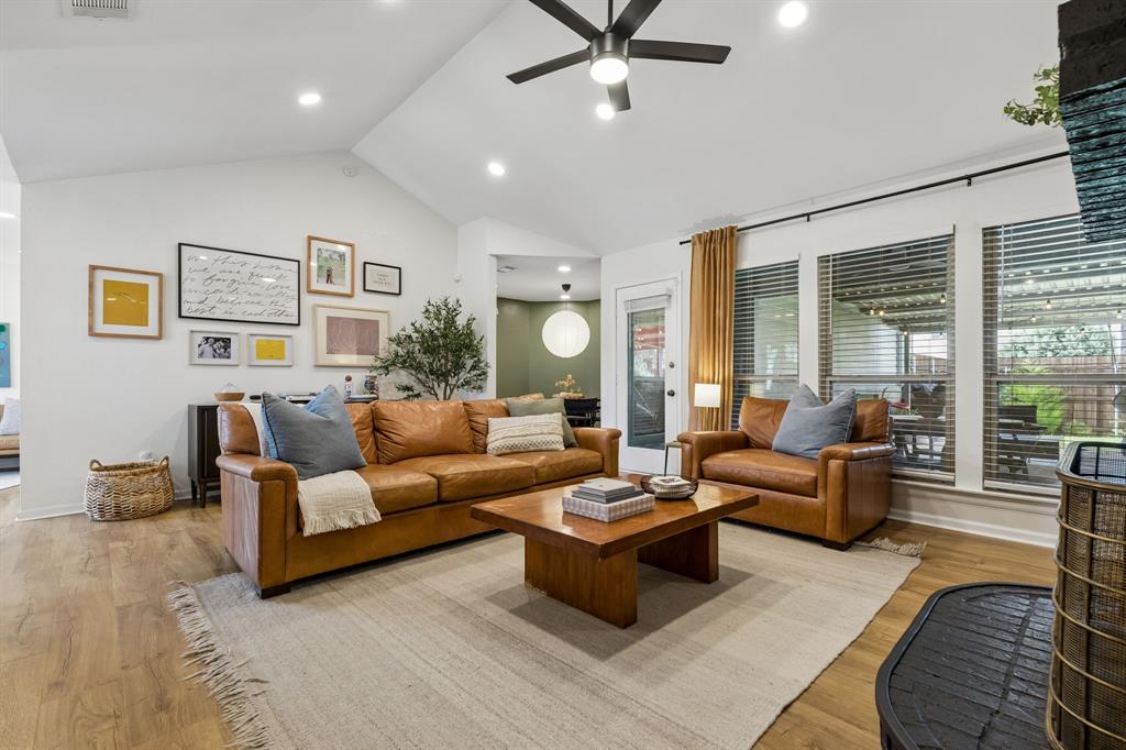 425 Kirkwood Drive