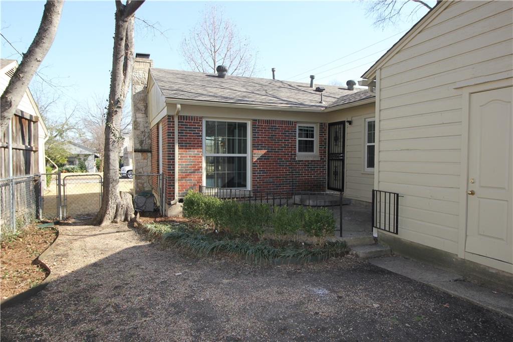 STONEWALL PARK - Residential Lease