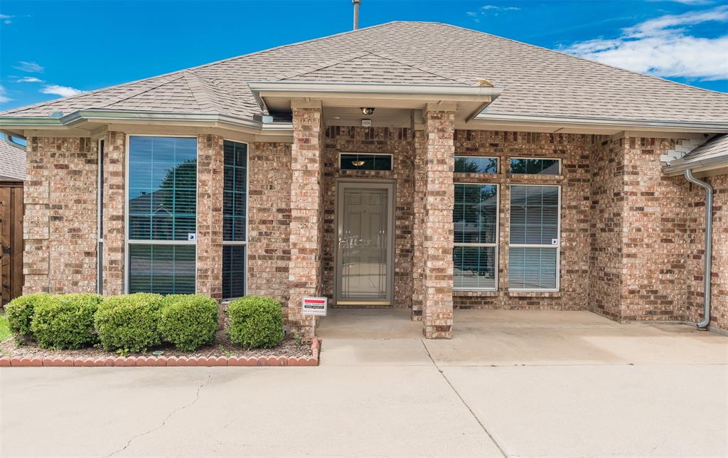 1536 Elika Court