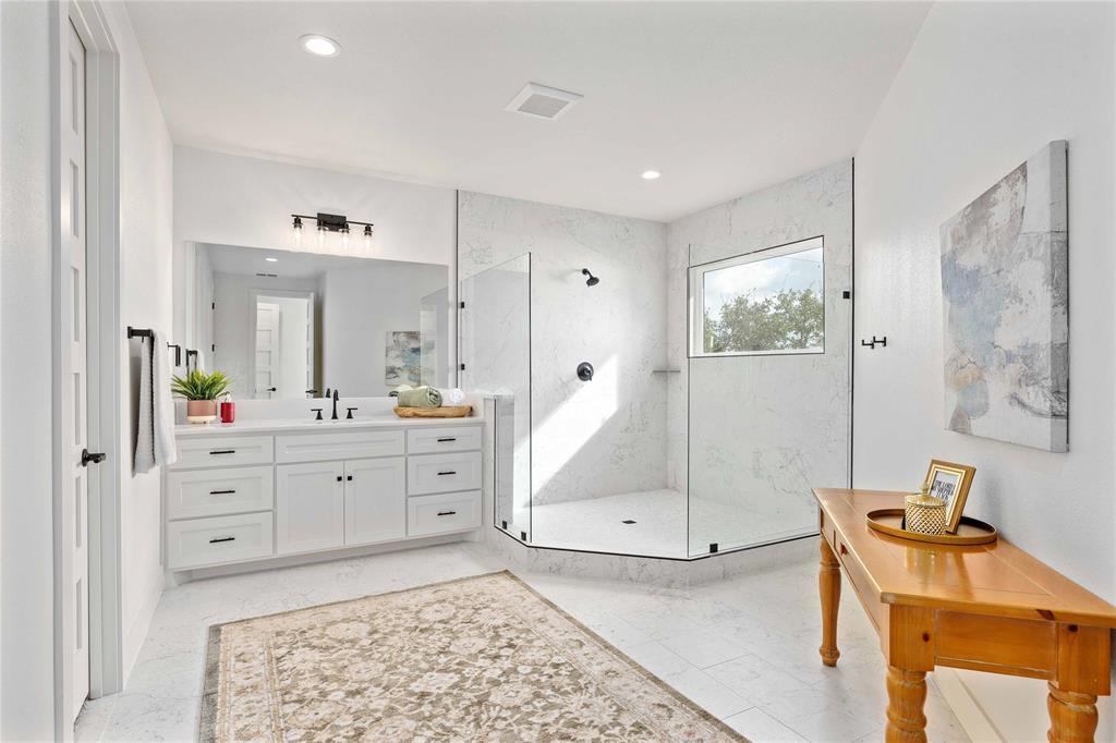 OAK POINT PHASE TREE - Residential