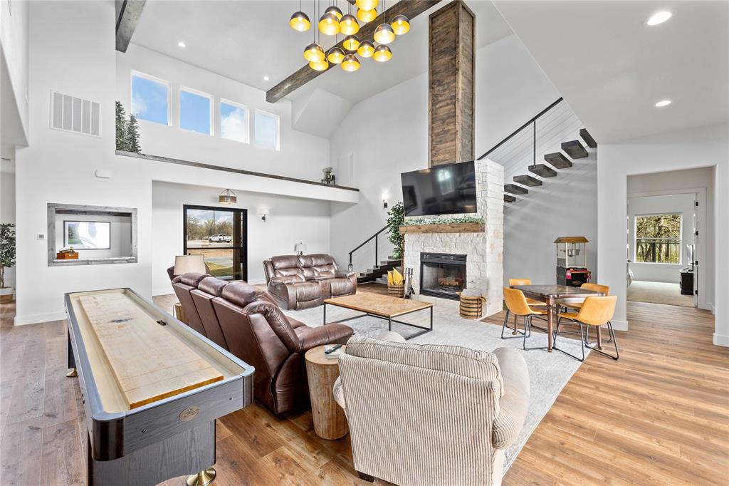 OAK POINT PHASE TREE - Residential