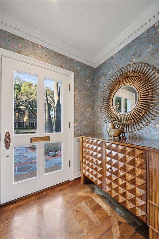 3501 Drexel Drive