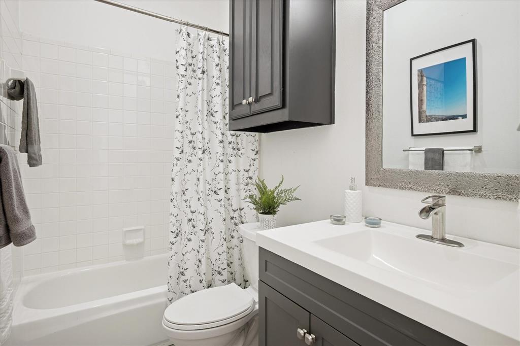 Riverchase Estates - Residential