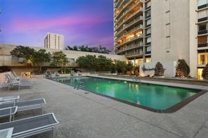 PRESTON TOWE - Residential