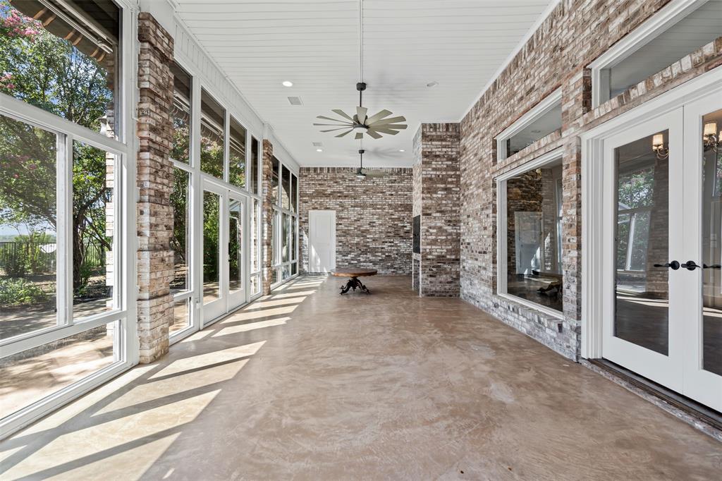 Fort Worth, Texas 76108, United States, 5 Bedrooms Bedrooms, ,3 BathroomsBathrooms,Residential,Pending,205372