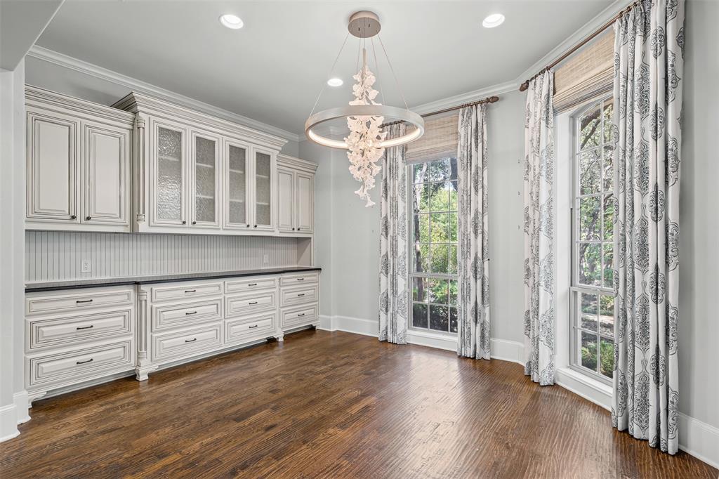 Fort Worth, Texas 76108, United States, 5 Bedrooms Bedrooms, ,3 BathroomsBathrooms,Residential,Pending,205372