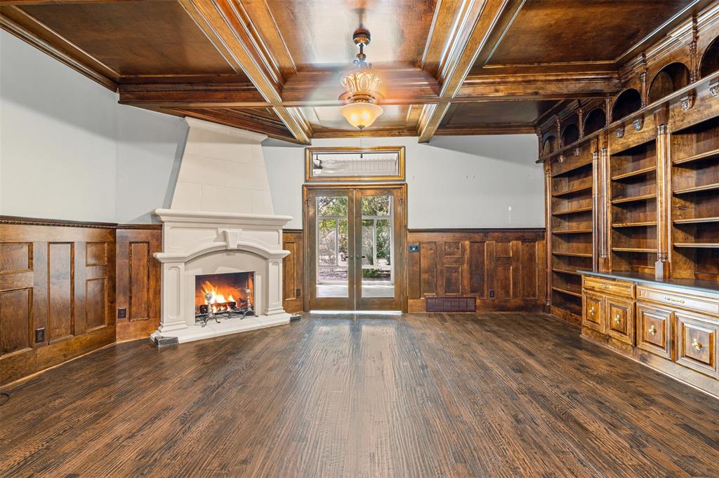 Fort Worth, Texas 76108, United States, 5 Bedrooms Bedrooms, ,3 BathroomsBathrooms,Residential,Pending,205372