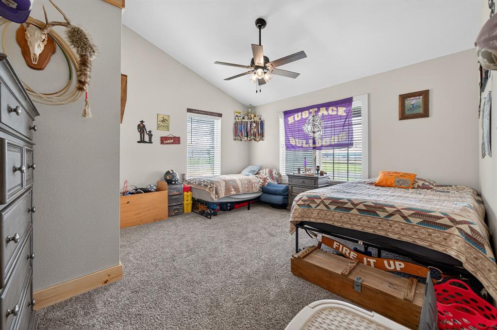 H H LOCKRIDGE - Residential