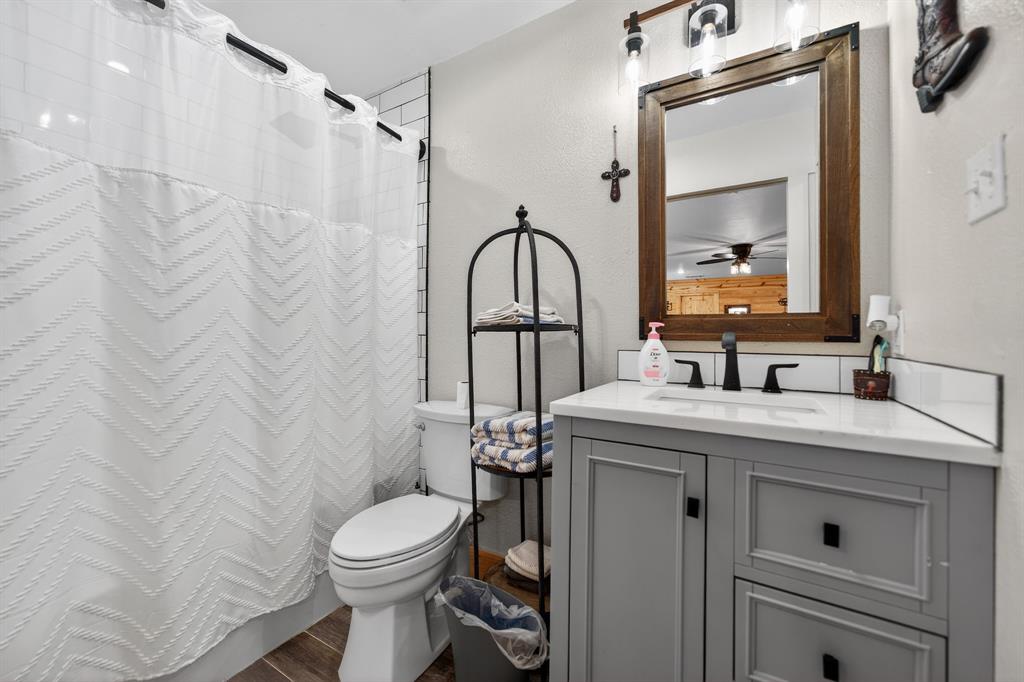 H H LOCKRIDGE - Residential