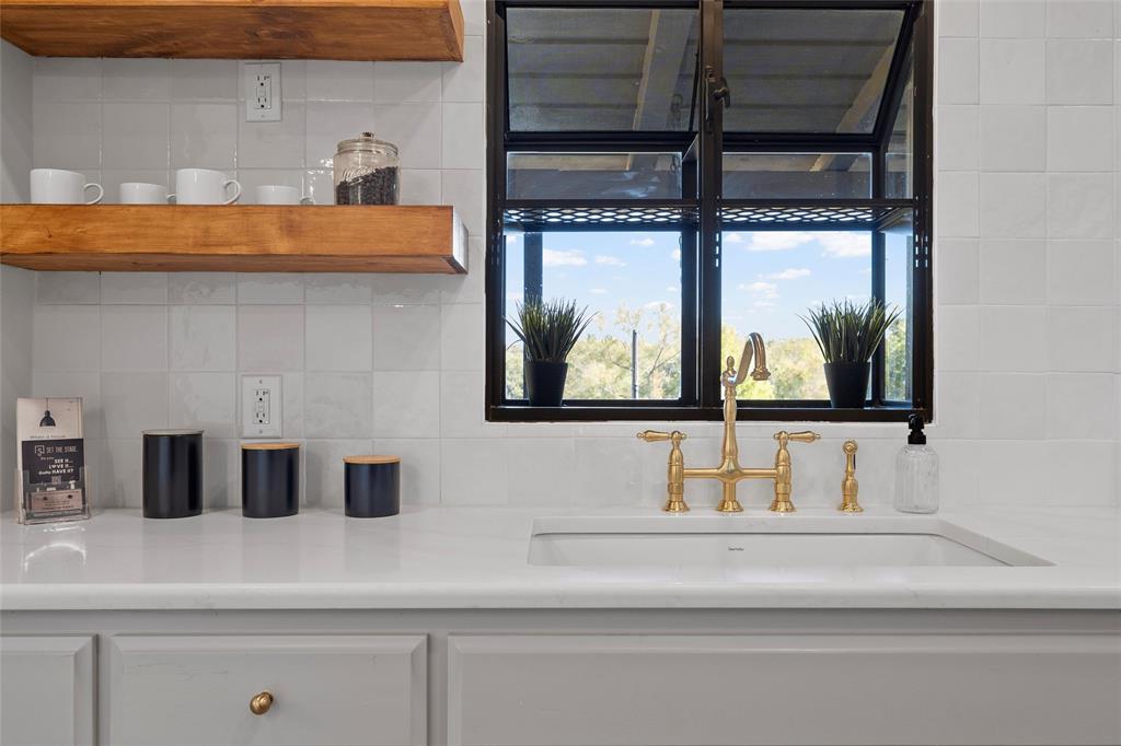 Roberts H - Residential