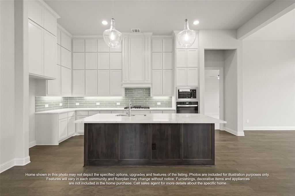 356 Aurora Hills