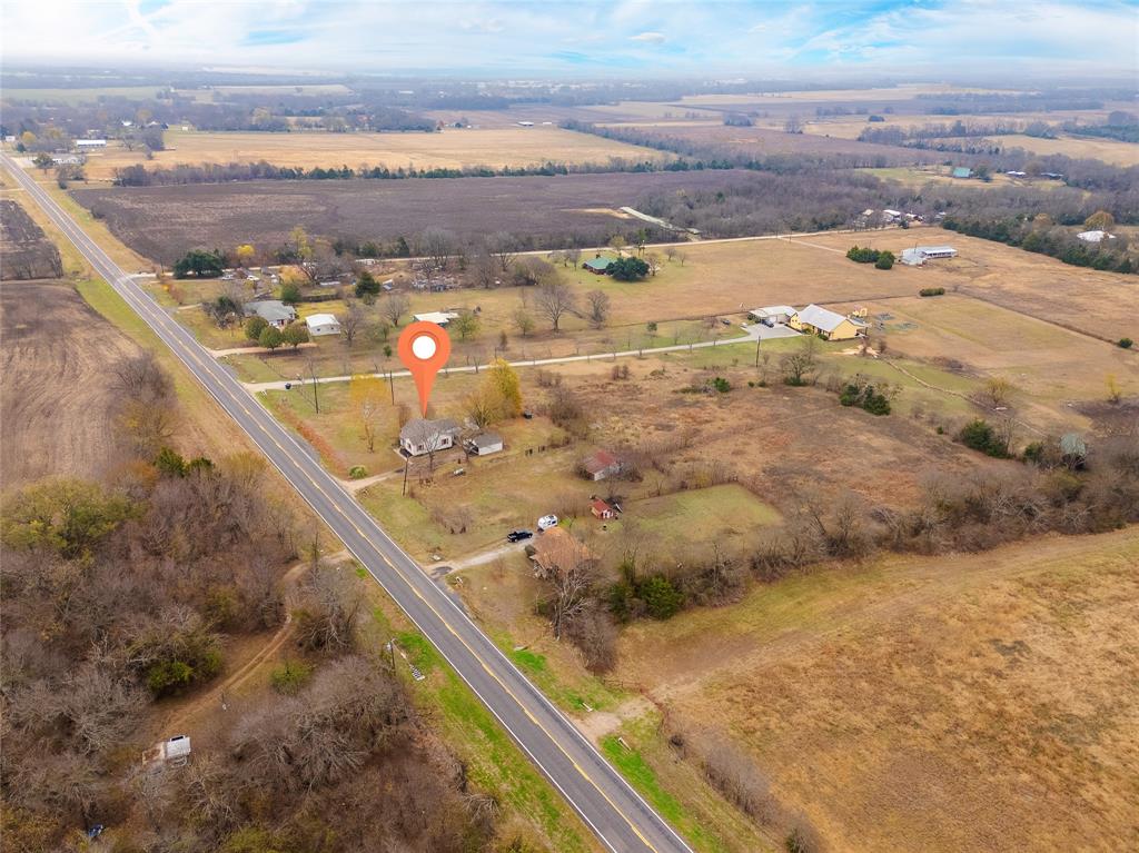 Abst A1002, A1002 W SAUNDERS, - Residential