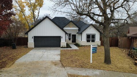 810 Foxwood Place Lewisville TX 75067