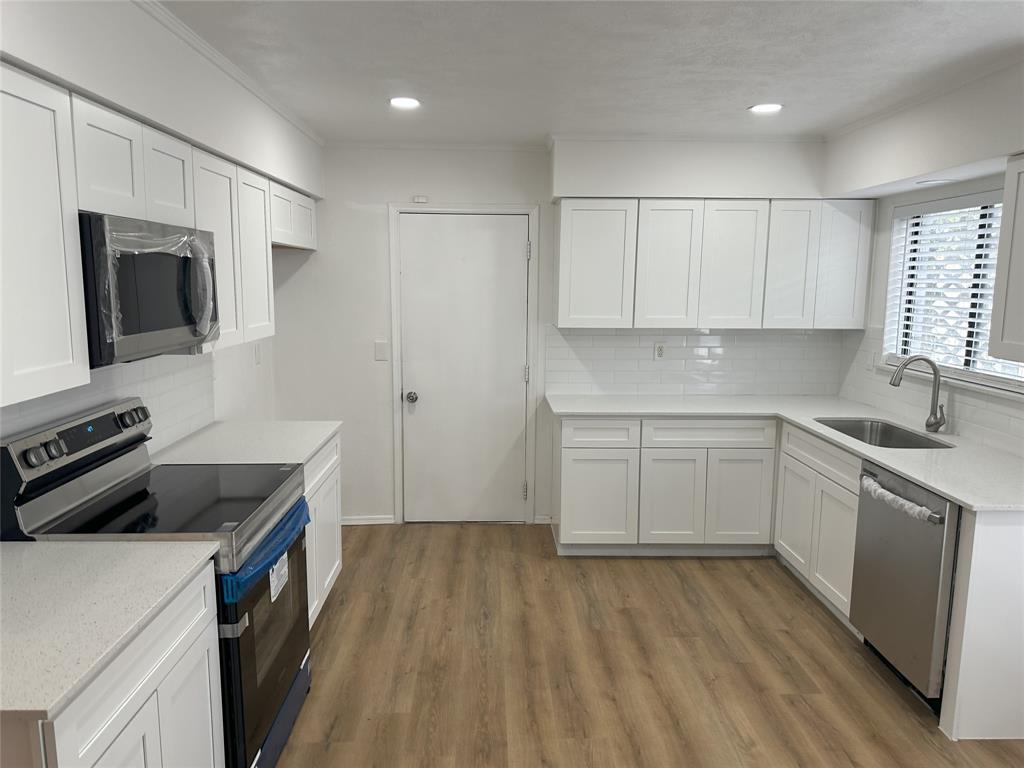 Cross Creek 6 - Residential