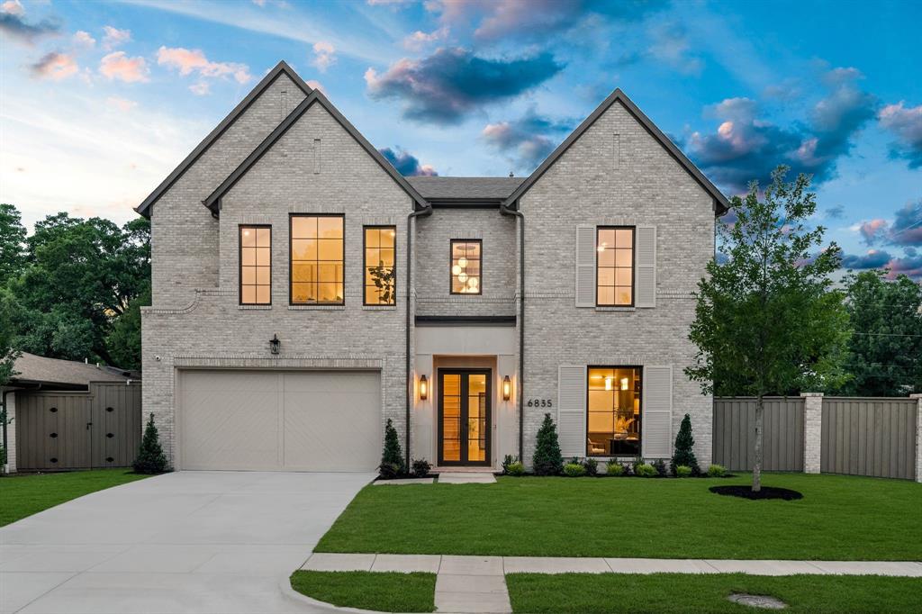 Williams Caruth - Residential