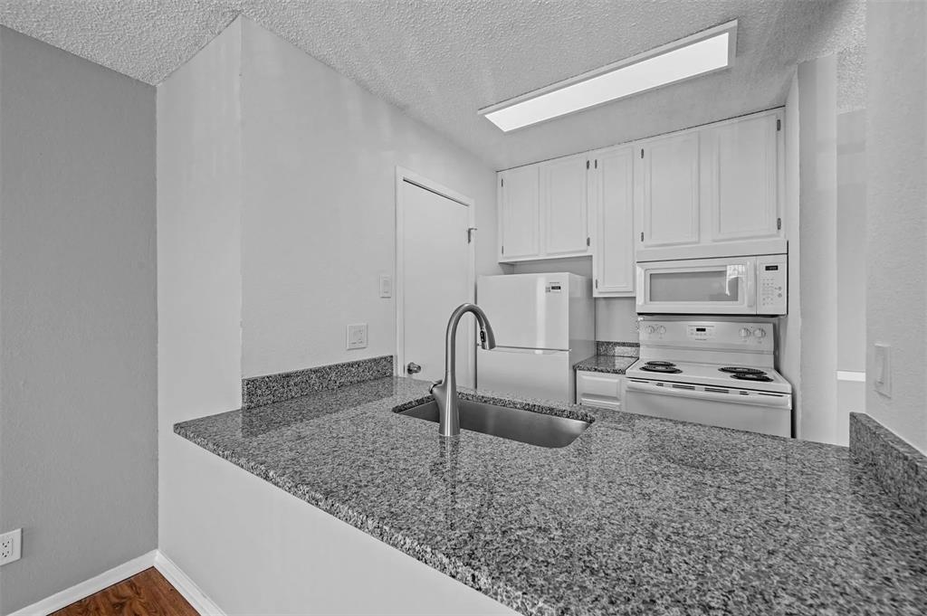 1810 N Garrett Avenue 206