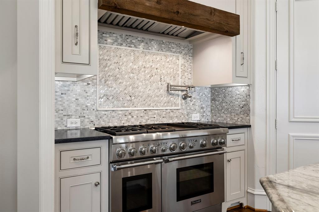 Pebble Brook At Willow Bend - Residential