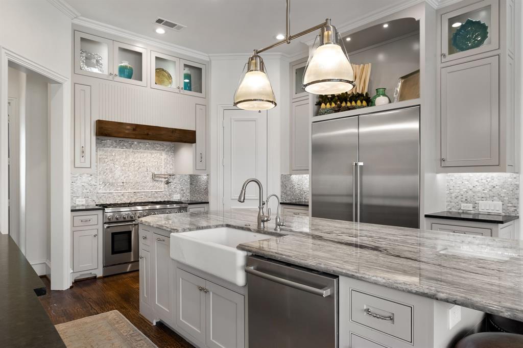 Pebble Brook At Willow Bend - Residential