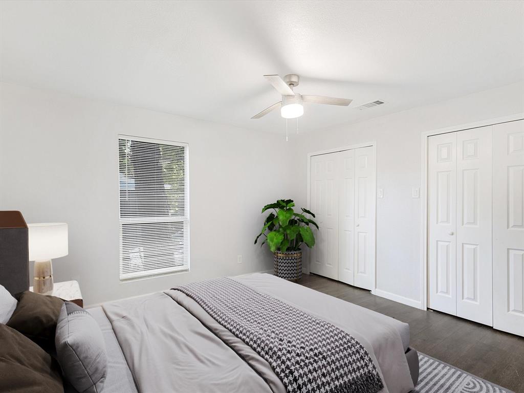 Deerpath Village 03 - Residential