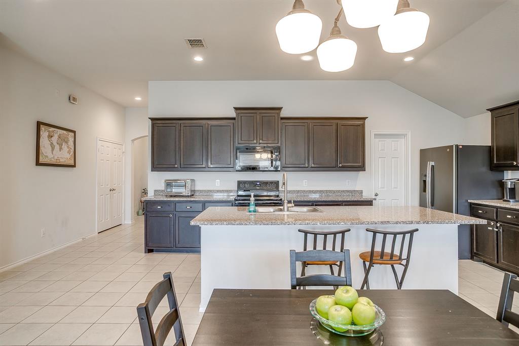 9200 Vistamill Trail