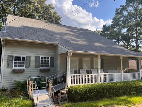 A home in Eustace