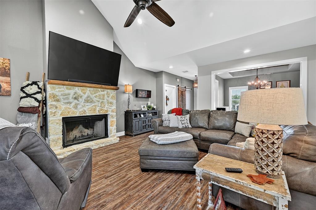 105 Seminole Drive
