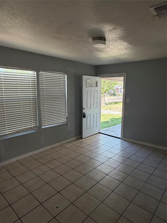 ENGLEWOOD HEIGHTS - Residential