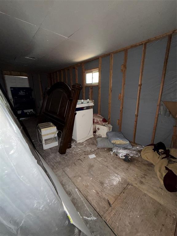 ENGLEWOOD HEIGHTS - Residential