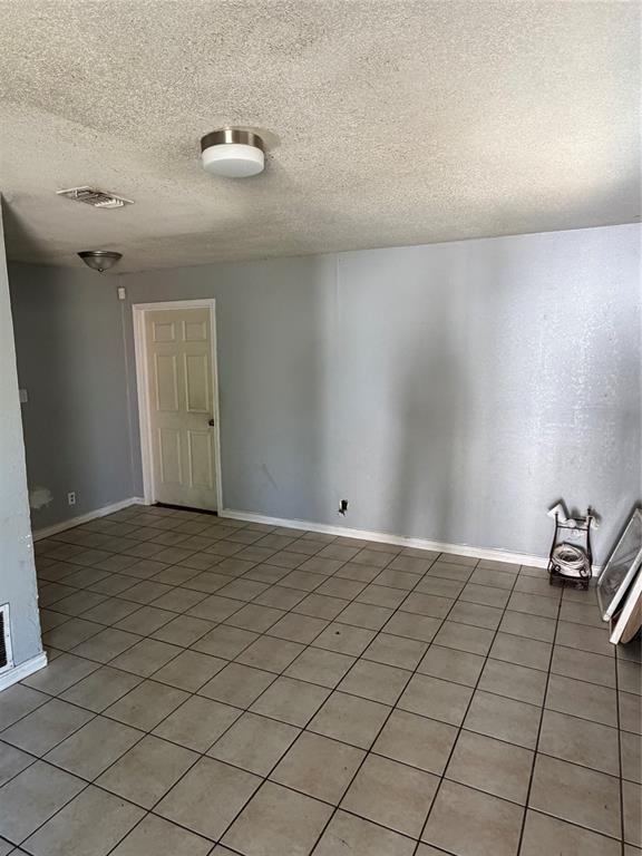 ENGLEWOOD HEIGHTS - Residential