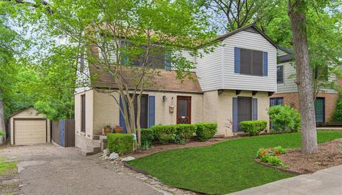 Photo of 311 Circle Drive, Dallas, TX 75224 (MLS # 21245133)