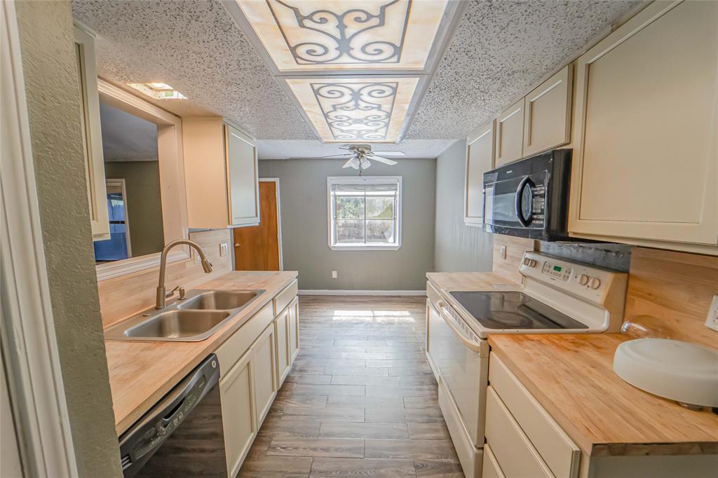 Morris Acres 3rd Add - Residential