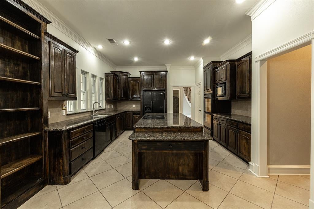 6503 County Road 2560